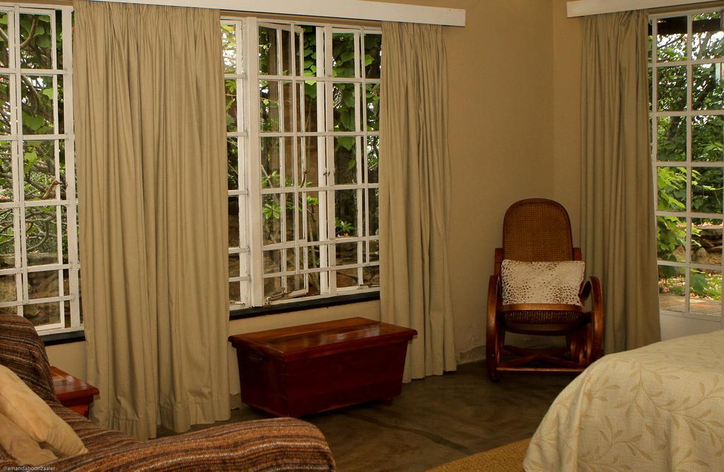 Down Gran'S Self-Catering Cottage Lobamba Eksteriør bilde